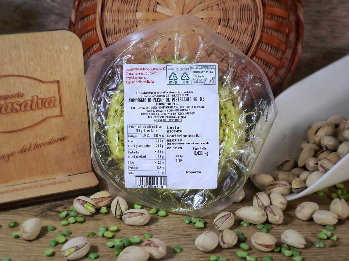 Formaggio di Pecora al Pistacchio – Artigianale Affinato in Olio d’Oliva